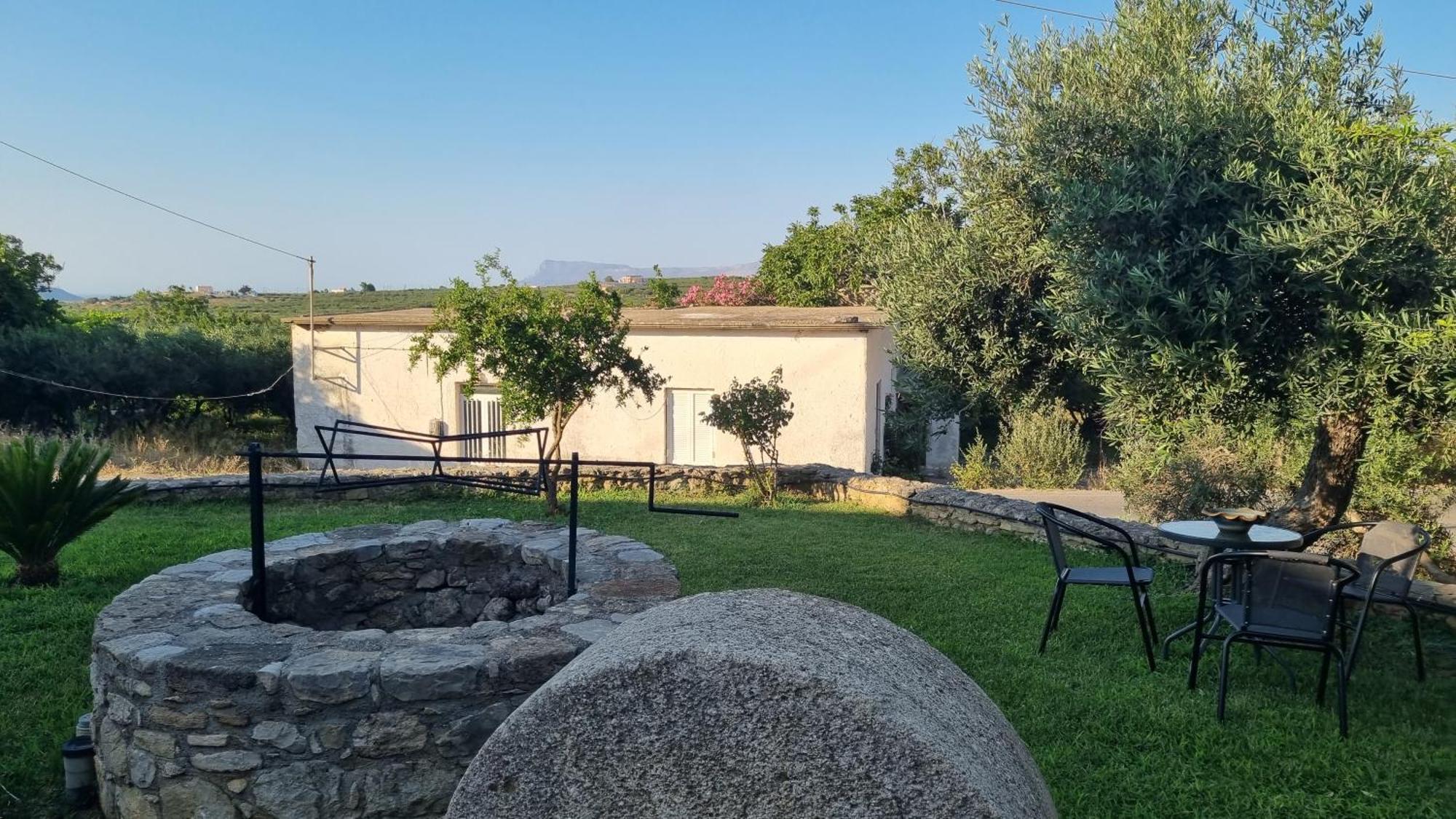 Villa Casa Artemis Plátanos Exterior foto